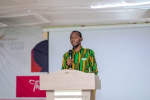 Akpalu Elliot Ellipiim